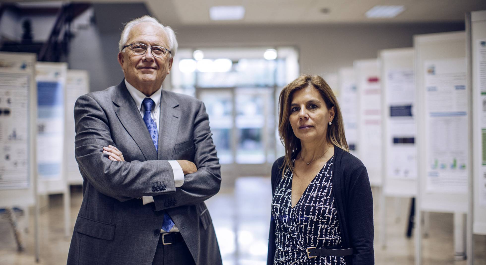 Carlos Camps y Eloísa Jantus, oncólogos del Hospital General de Valencia. JAVIER VALEIRO